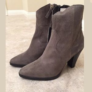 ZARA GRAY LEATHER COWBOY HEELED ANKLE BOOTS